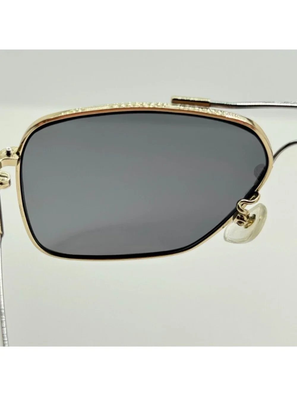 Tura Sunglasses 870 GLD Japan Vintage Retro 58-18-143
